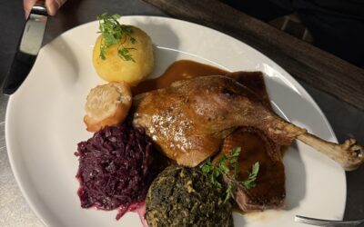 Gänse essen satt – Gans so viel man schafft!